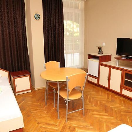 Хотел Диана Елхово Elhovo  Exterior photo